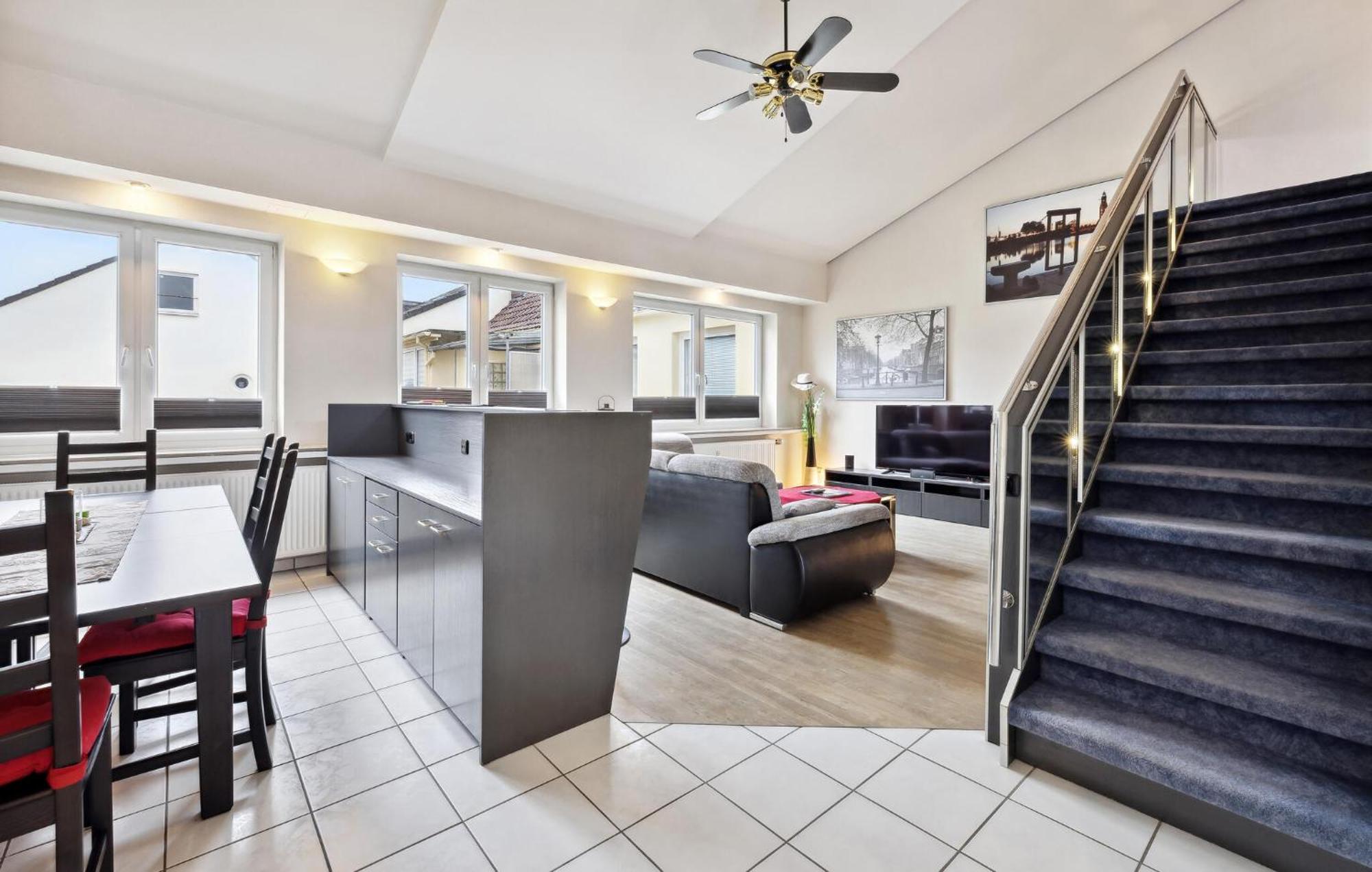 Amazing Apartment In Bremerhaven With Kitchen מראה חיצוני תמונה